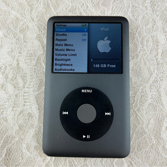 APPLE IPOD CLASSIC 6th Generation 160GB/BLACK Media Player - Picture 13 of 17